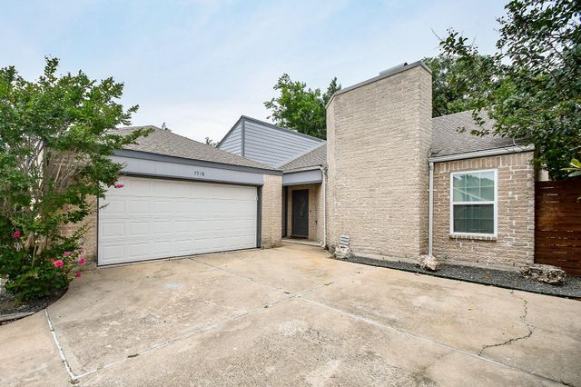 7518 Teal Run Drive, Houston, TX 77071