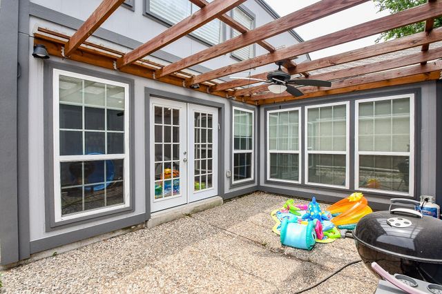 7518 Teal Run Drive, Houston, TX 77071