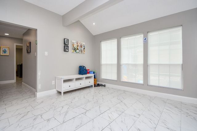 7518 Teal Run Drive, Houston, TX 77071