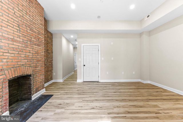 1927 SAINT PAUL ST, Baltimore, MD 21218