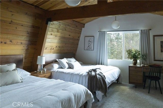 863 Nadelhorn Drive, Lake Arrowhead, CA 92352