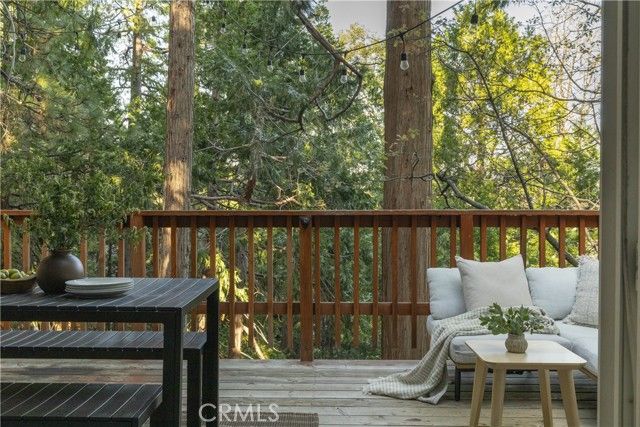 863 Nadelhorn Drive, Lake Arrowhead, CA 92352