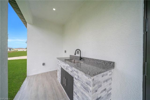 1303 6th AVE, Cape Coral, FL 33909