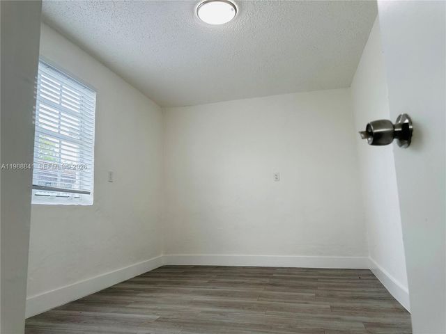 2765 NW 55th St 2, Miami, FL 33142