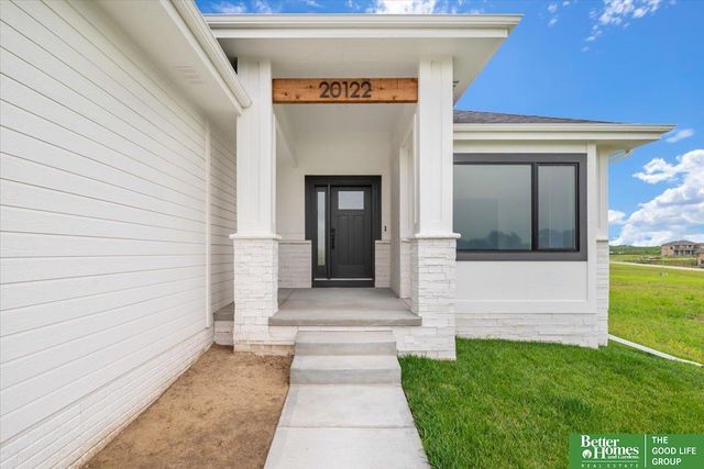 5725 197th Avenue, Elkhorn, NE 68022