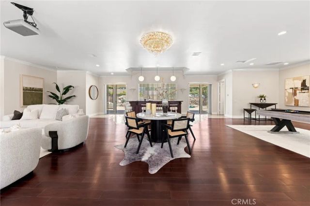 1118 S 6th Ave, Arcadia, CA 91006