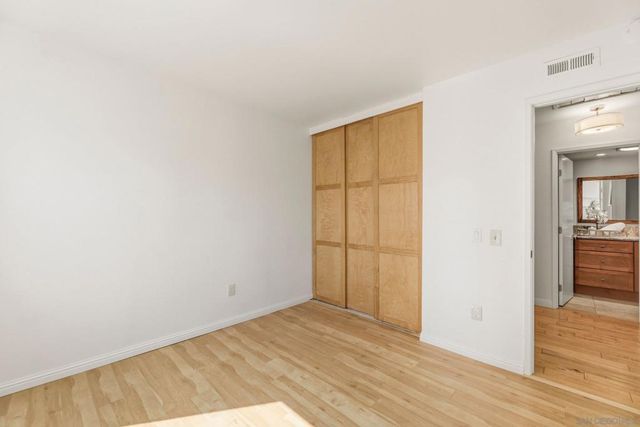 17876 Aguamiel, San Diego, CA 92127