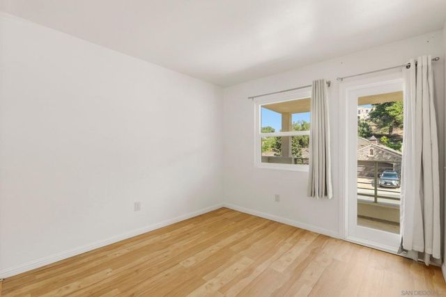17876 Aguamiel, San Diego, CA 92127