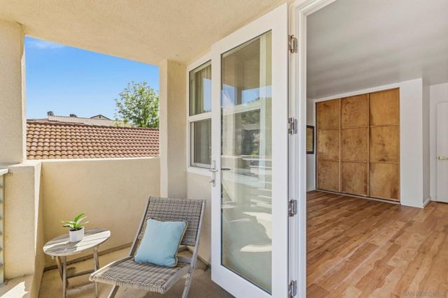 17876 Aguamiel, San Diego, CA 92127