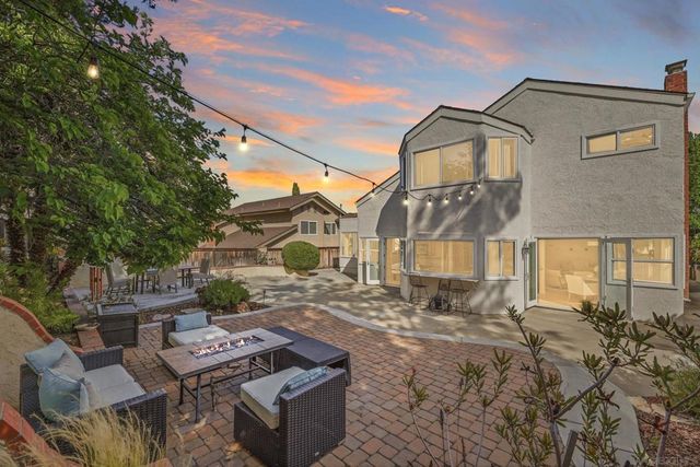 17876 Aguamiel, San Diego, CA 92127