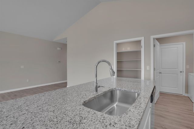 3136 E Highridge St, Park City, KS 67219