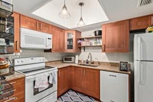 115 W 10TH Street, Tempe, AZ 85281