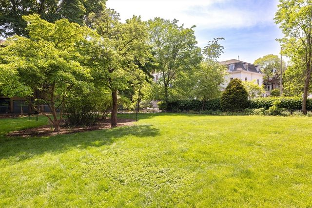 276 Harvard Street 6, Cambridge, MA 02139