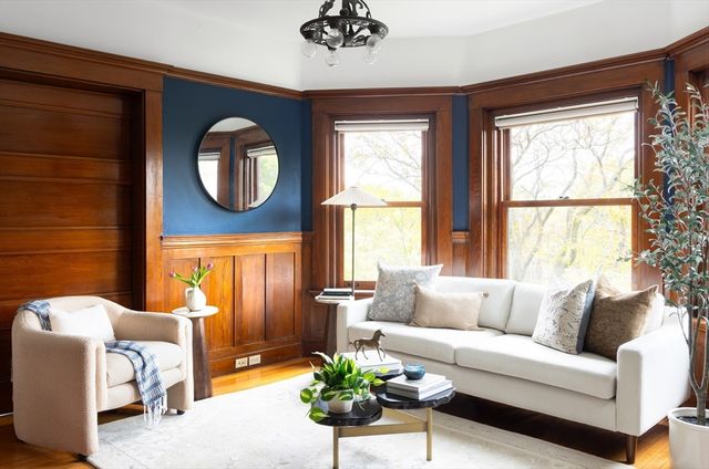 276 Harvard Street 6, Cambridge, MA 02139