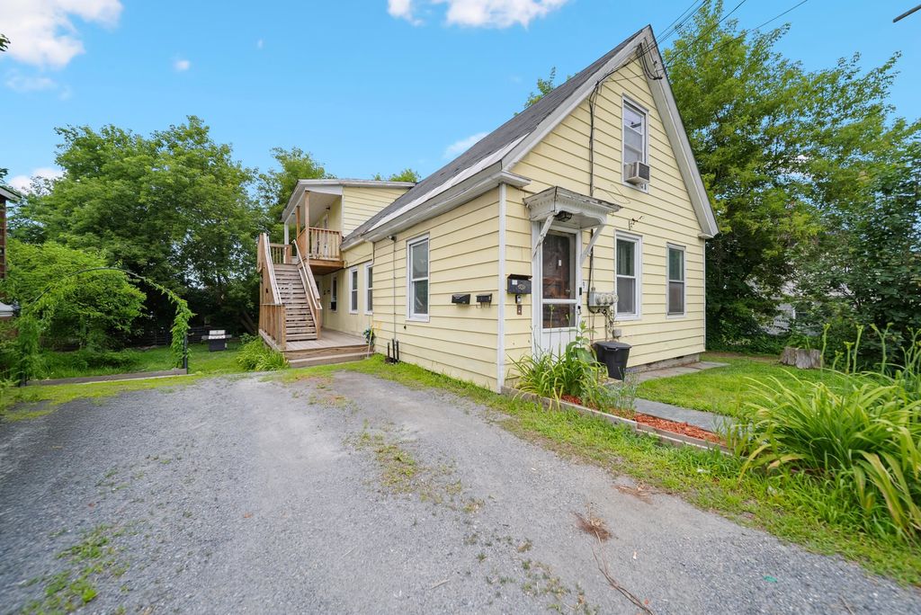 9 High Street, Claremont, NH 03743