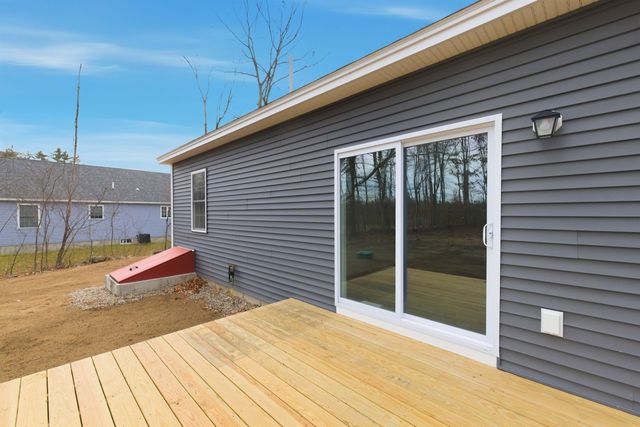 225 Kendall Street, Franklin, NH 03235