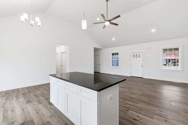 225 Kendall Street, Franklin, NH 03235