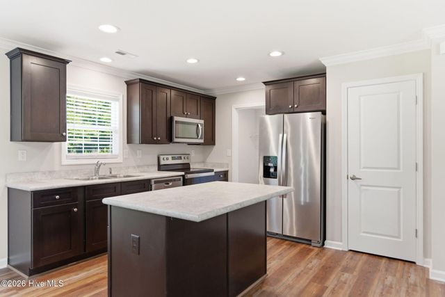 1627 Honey Do Lane NE, Leland, NC 28451
