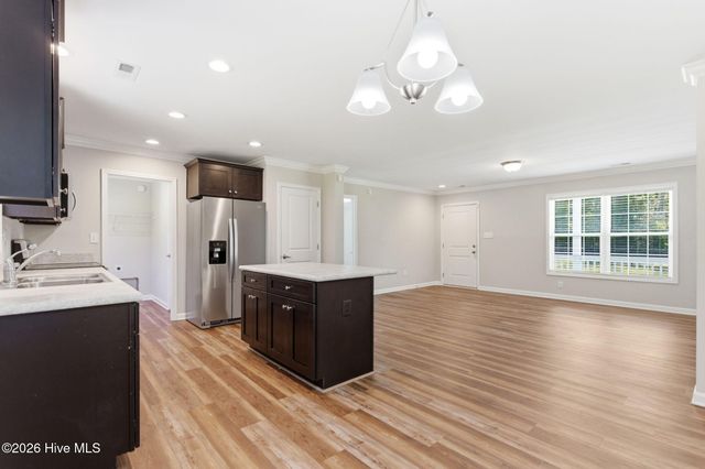 1627 Honey Do Lane NE, Leland, NC 28451