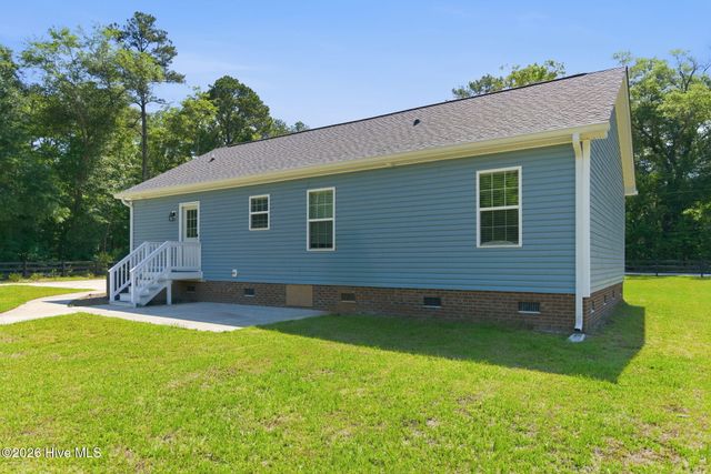 1627 Honey Do Lane NE, Leland, NC 28451