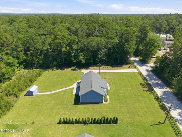 1627 Honey Do Lane NE, Leland, NC 28451