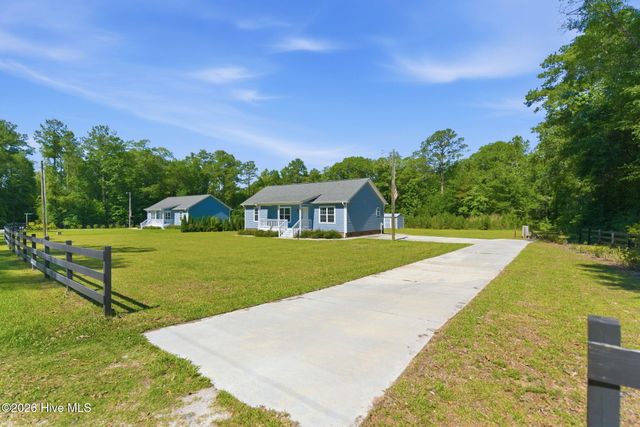 1627 Honey Do Lane NE, Leland, NC 28451