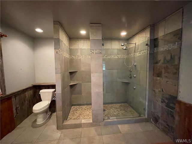 4019 Laura, Northport, AL 35473