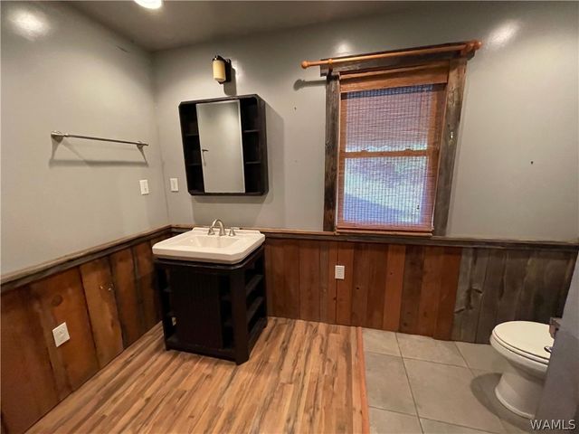 4019 Laura, Northport, AL 35473