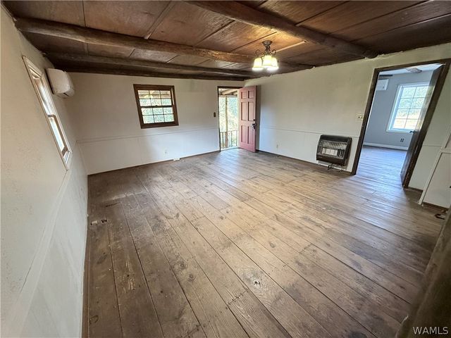 4019 Laura, Northport, AL 35473