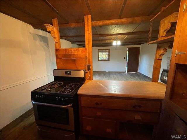 4019 Laura, Northport, AL 35473