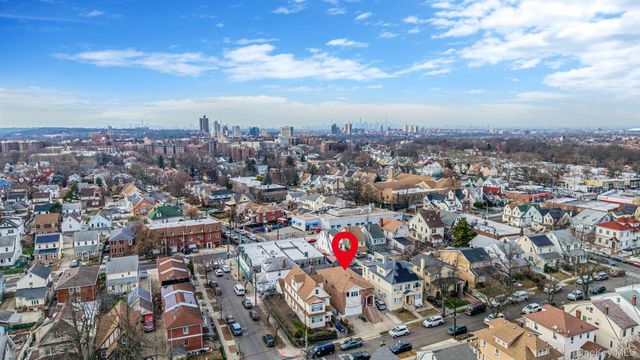 8470 159th Street, Jamaica Hills, NY 11432