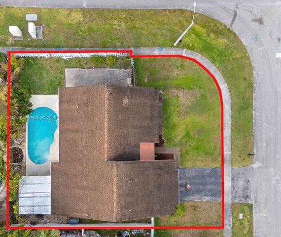 8650 NW 46th Ct, Lauderhill, FL 33351
