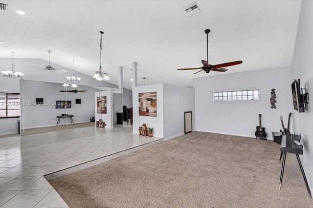 8650 NW 46th Ct, Lauderhill, FL 33351