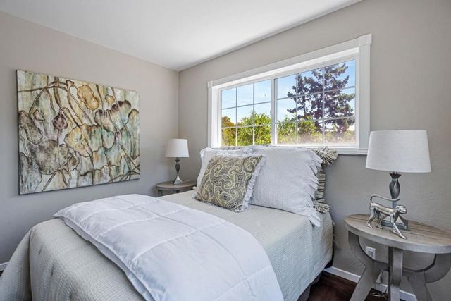 697 Glennan Drive, Redwood City, CA 94061