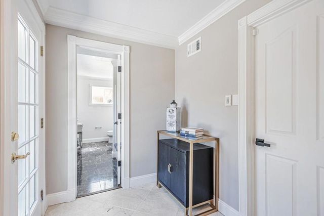 697 Glennan Drive, Redwood City, CA 94061