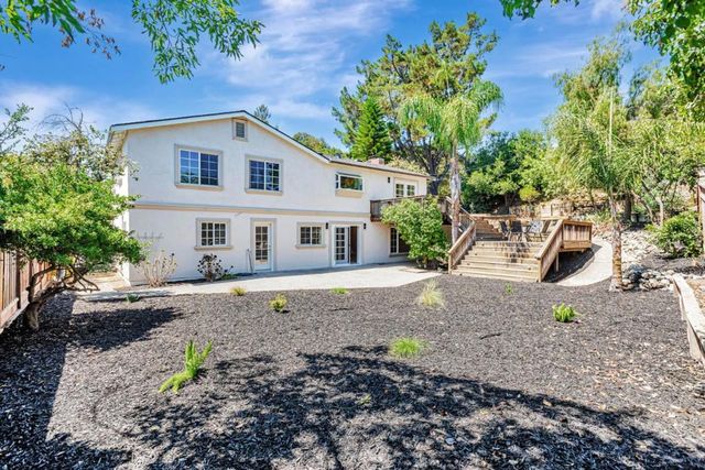 697 Glennan Drive, Redwood City, CA 94061