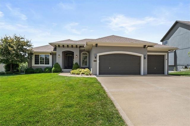 14934 S Turnberry Street, Olathe, KS 66061