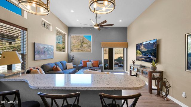 11516 E RANCH GATE Road, Scottsdale, AZ 85255