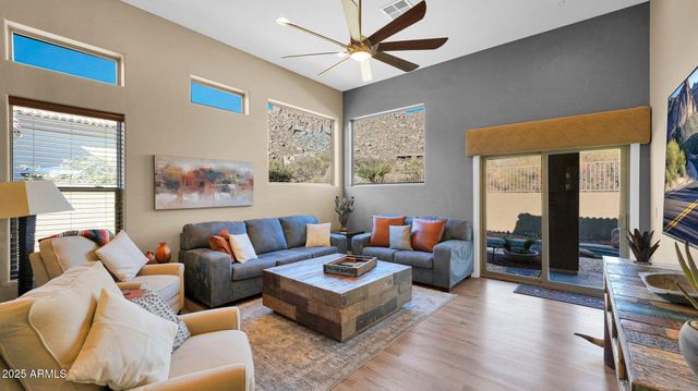 11516 E RANCH GATE Road, Scottsdale, AZ 85255