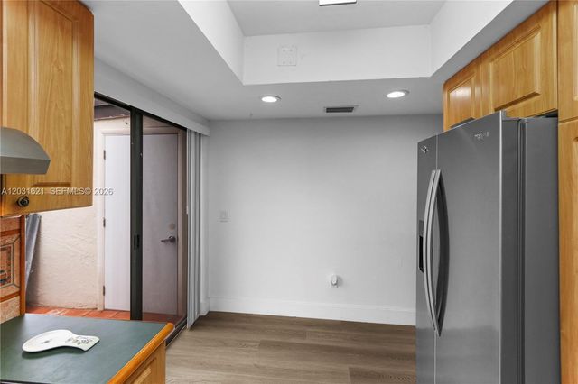 15240 SW 45th Ter 54-H, Miami, FL 33185