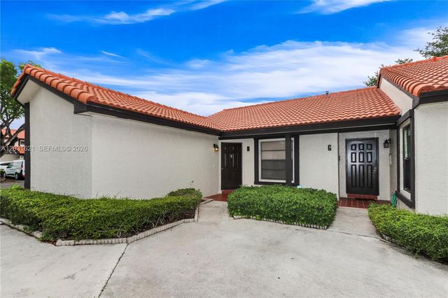 15240 SW 45th Ter 54-H, Miami, FL 33185