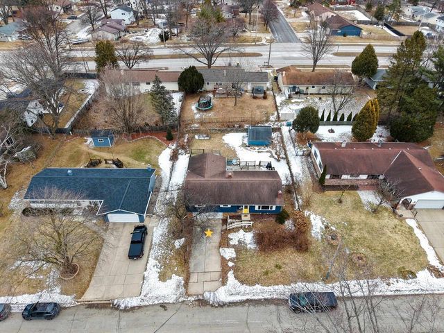 1945 EVERBREEZE ROAD, Green Bay, WI 54304