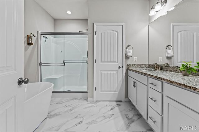 415 Knothole Lane, Wentzville, MO 63385