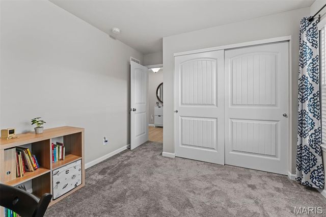 415 Knothole Lane, Wentzville, MO 63385