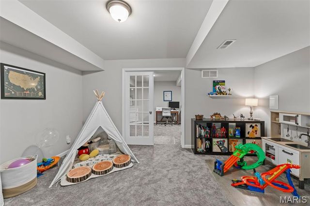 415 Knothole Lane, Wentzville, MO 63385