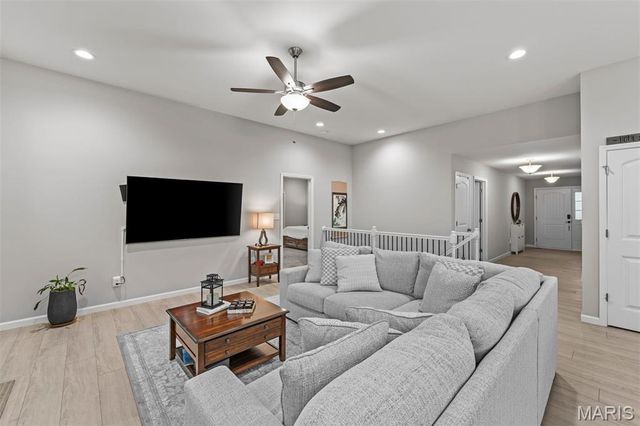 415 Knothole Lane, Wentzville, MO 63385