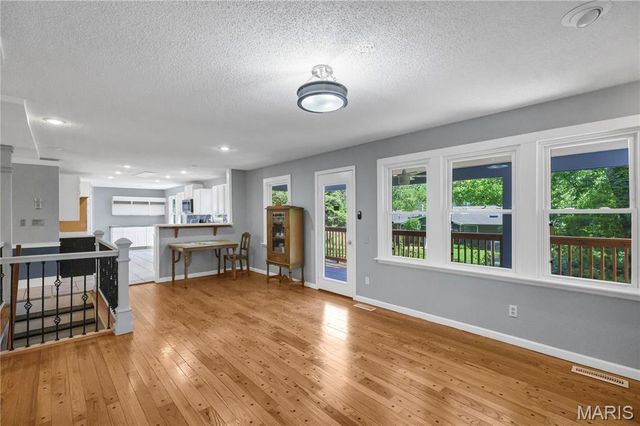 1944 Pepperrell Drive, St Louis, MO 63146