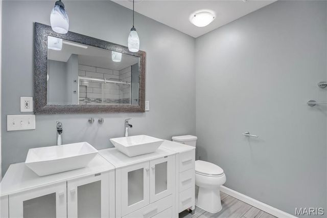 1944 Pepperrell Drive, St Louis, MO 63146