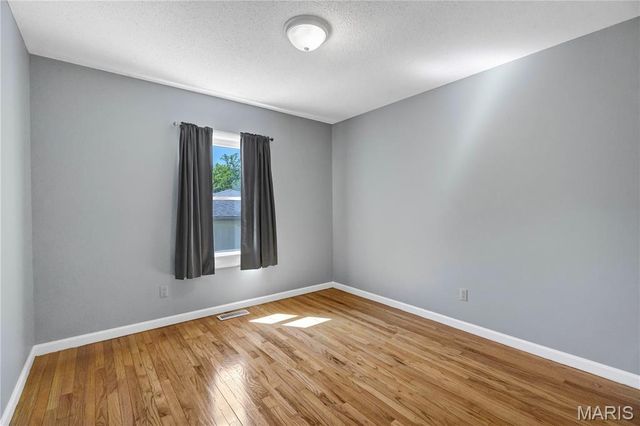 1944 Pepperrell Drive, St Louis, MO 63146
