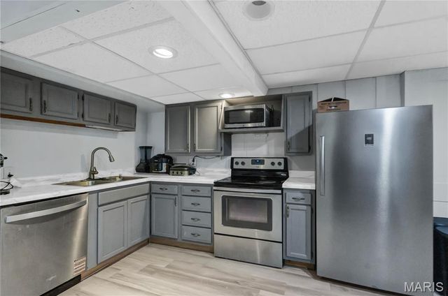 1944 Pepperrell Drive, St Louis, MO 63146